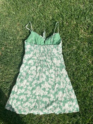 Vestido corto verde estampado flores