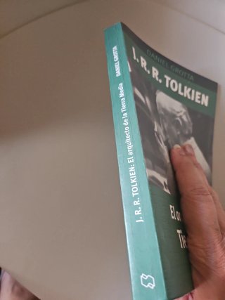 2x1 J R R Tolkien el Arquitecto de La tierra Media