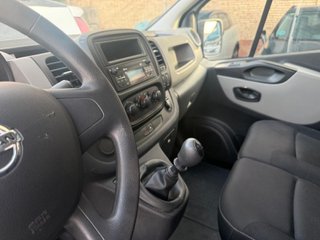 Nissan NV300 2019 "24.000 KM"