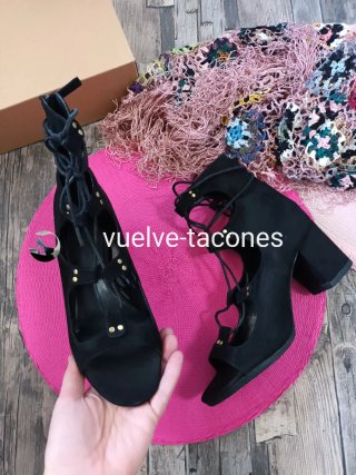 Bailarinas atadas con tacón ♡ Zara * núm 37