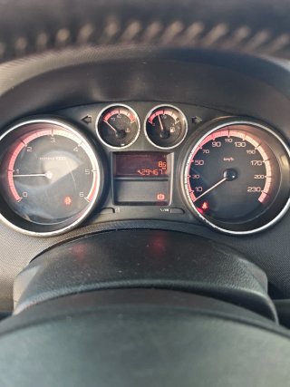 Peugeot 308 2012