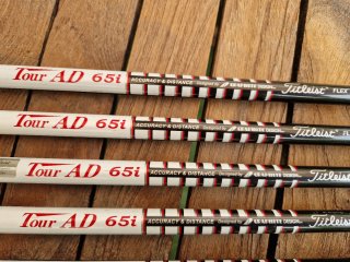 Juego de palos de golf Titleist AP1
