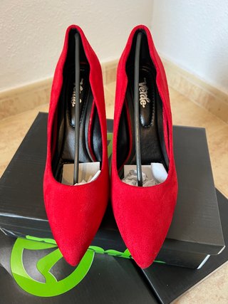Zapato tacon color Rojo T 37, 38, 39 Y 40