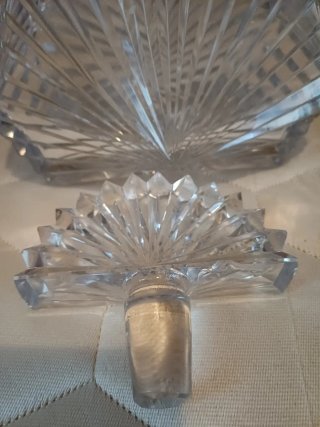 LICORERA ESTILO ART DECO CRISTAL TALLADO Y PLATA L