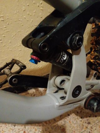Commencal Meta AM Bicicleta Enduro