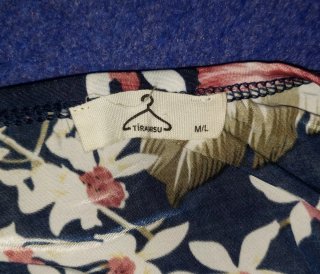 Blusa floral sin mangas Talla M/L