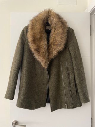 Abrigo Zara Biker Cuello Pelo Caqui