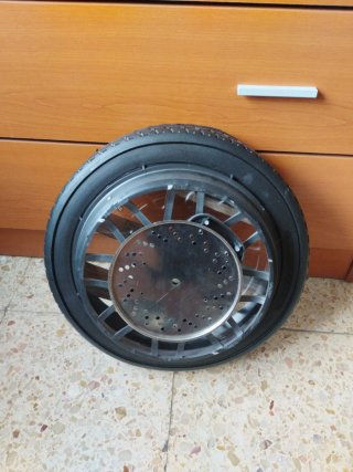 Marco para Hot Wheels de madera y metal