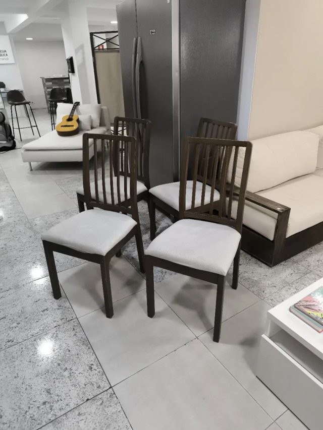Juego de 4 sillas de comedor