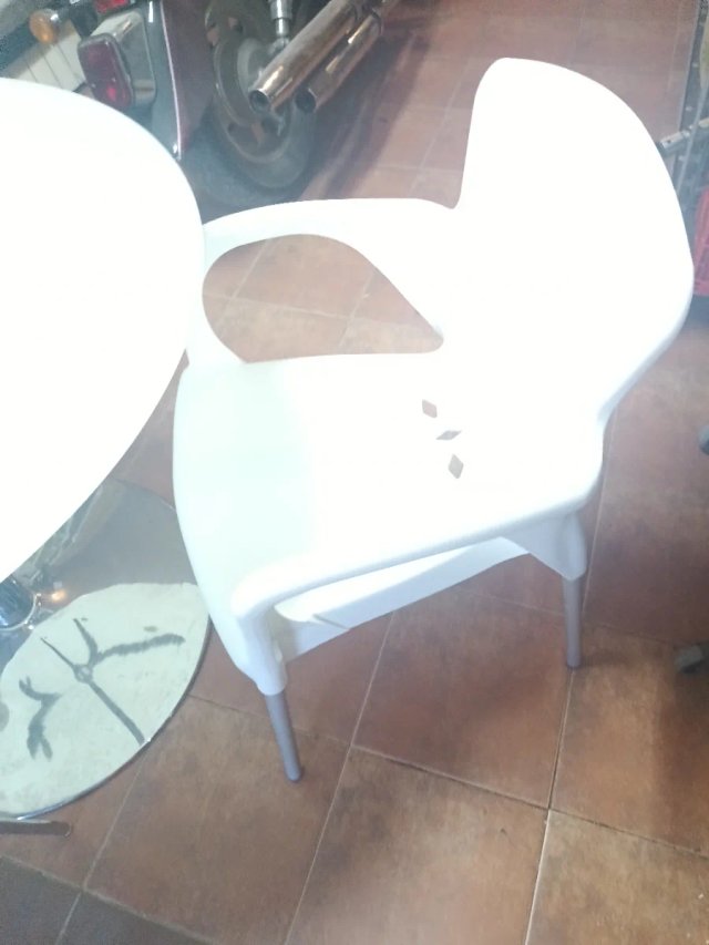 Mesa de cocina cristal y metal