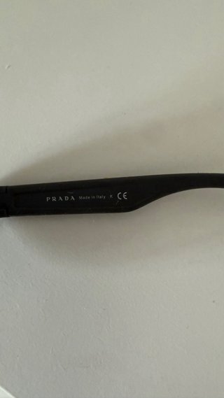 Gafas de sol Prada negras