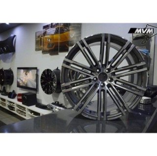 Juego de 4 Llantas 22 Macan Turbo P003