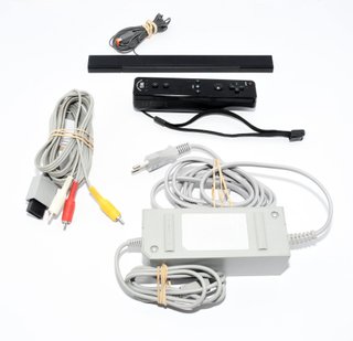 CONSOLA NINTENDO WII NERA