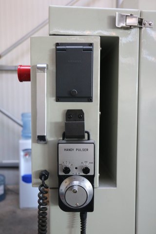 Fresadora CNC OPTIMUM F100