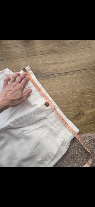 Pantalón blanco Lefties