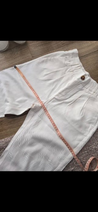 Pantalón blanco Lefties