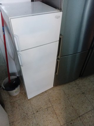 Refrigerador blanco