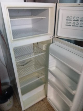Refrigerador blanco