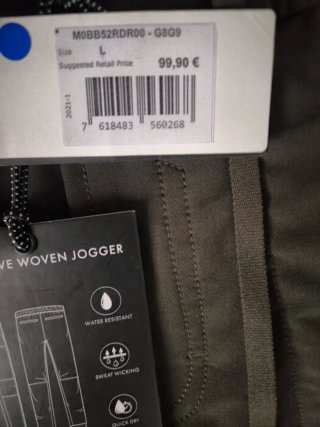 Nuevo a estrenar! Pantalón Jogger GUESS EU 50