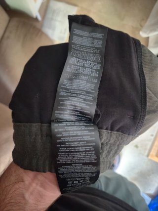 Nuevo a estrenar! Pantalón Jogger GUESS EU 50