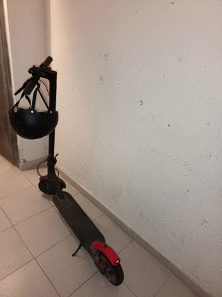 Patinete Eléctrico Xiaomi M365 / Essential