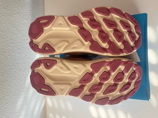 Zapatillas Hoka W Clifton 9 Rosa