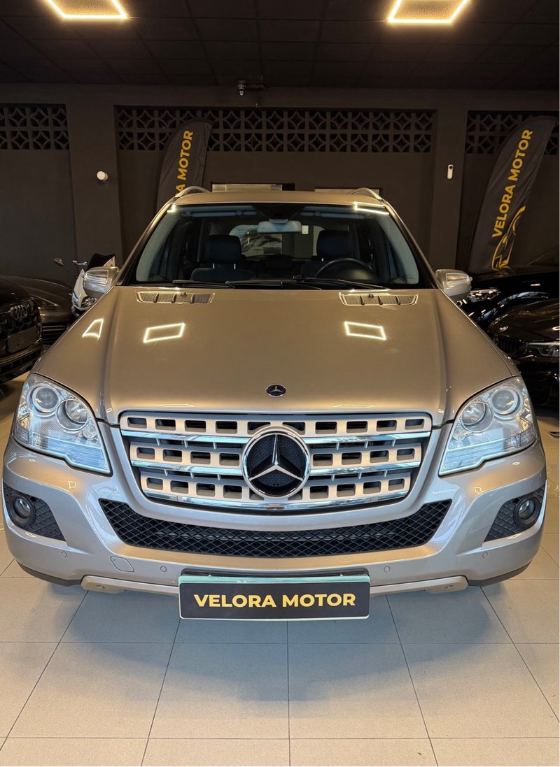 Mercedes-Benz 2008