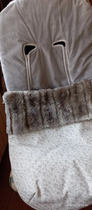 Saco para silla de bebé de invierno Marca Uzturre