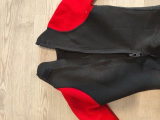 Trajes Neopreno Niños 1.5mm Decathlon, 2 unidades.