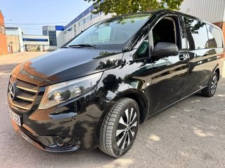 Mercedez benz Vito