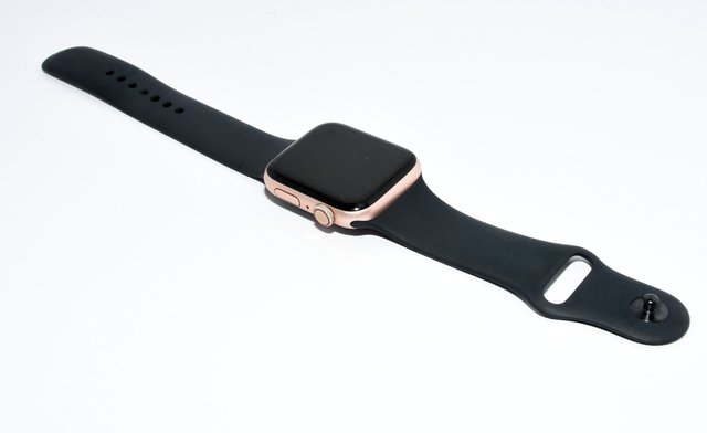 APPLE WATCH SERIES 4 44MM LTE GPS OURO ROSA