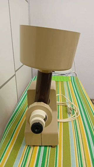 Molinillo eléctrico de granos o alimentos, Zyliss