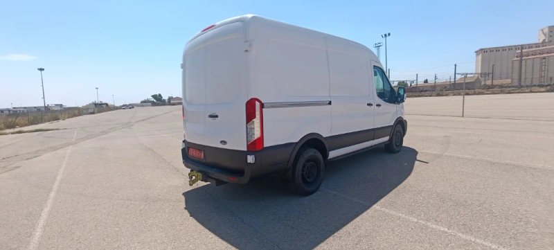 Ford Transit 2021, foto 3