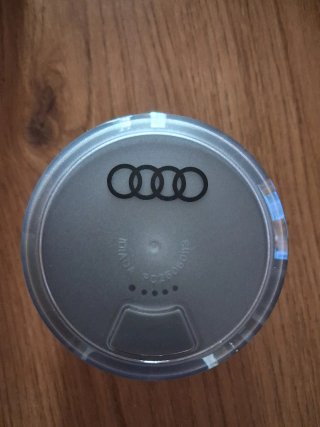 Luz Emergencia V16 Audi Original