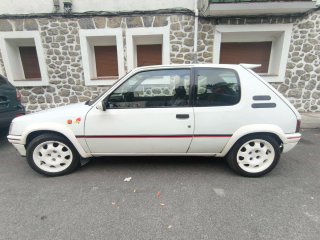 Peugeot 205 1998