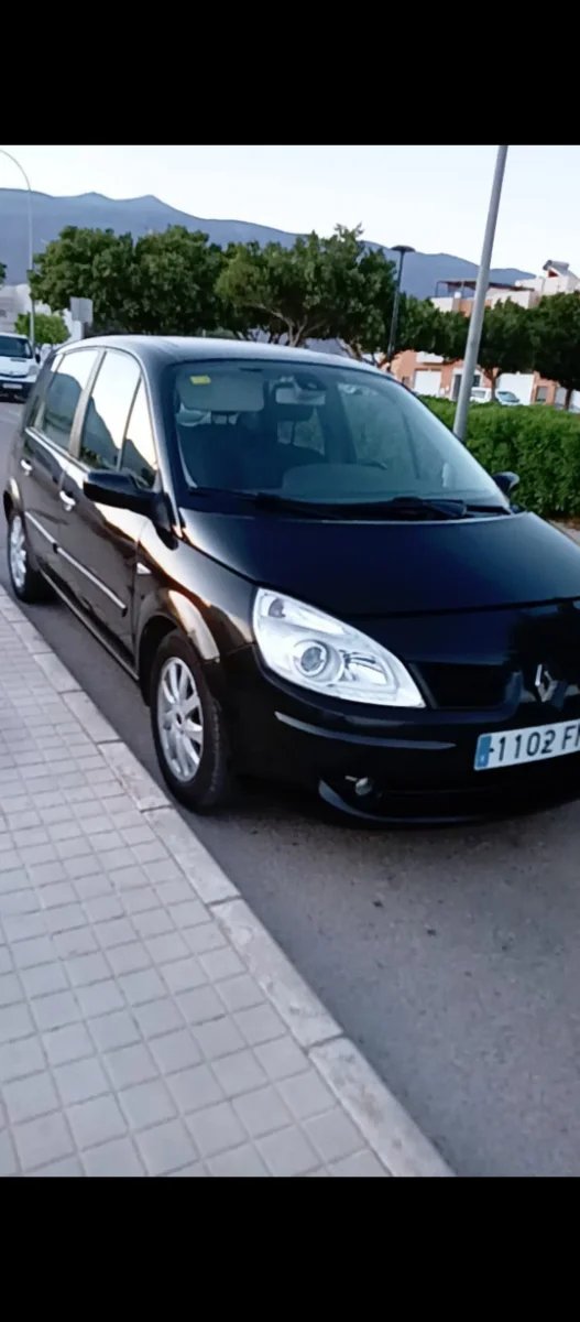 Renault Scenic 2008 - foto 1