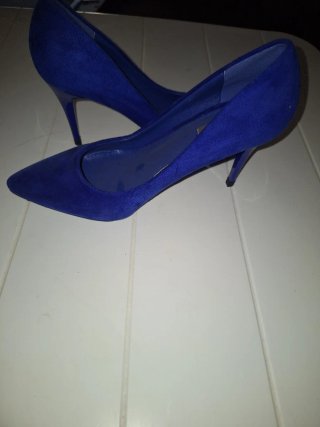 Zapatos de tacón azul