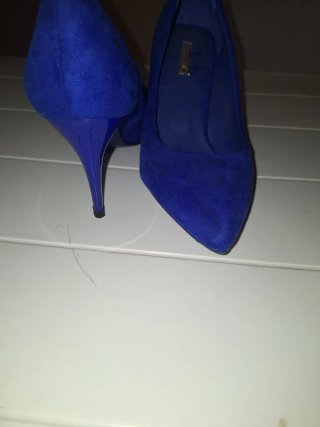 Zapatos de tacón azul