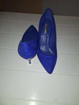 Zapatos de tacón azul