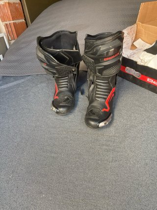 Botas Moto Racing Bela Negras y Rojas