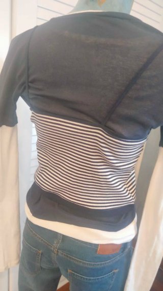 Camiseta efecto triple rayas