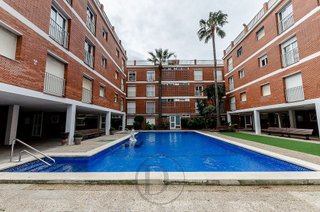Piso en venta en Lluminetes en Castelldefels