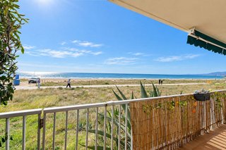 Piso en venta en Lluminetes en Castelldefels