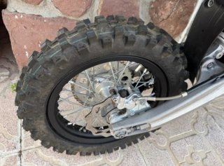 Husqvarna TC 65 Motocross Blanca y Amarilla