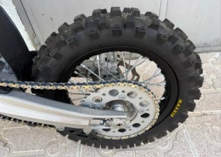 Husqvarna TC 65 Motocross Blanca y Amarilla