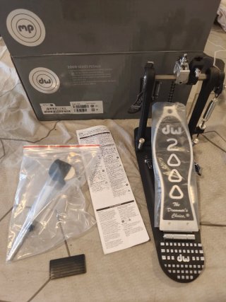 Pedal bombo DW 2000 Accelerator NUEVO