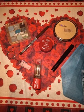 Bolsas de tela Stitch y Ángel  5'95€ cada una