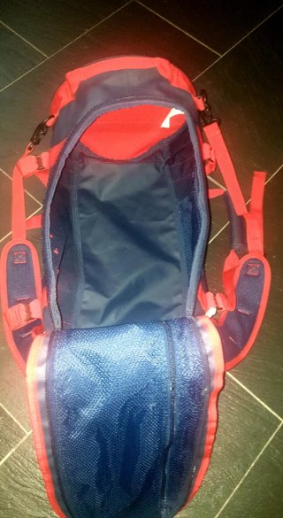 Mochila Helly Hansen Roja y Morada