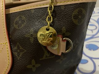 Bolso Louis Vuitton Monogram Marrón y Beige
