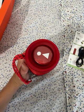 Altavoz JBL Mediano Nuevo